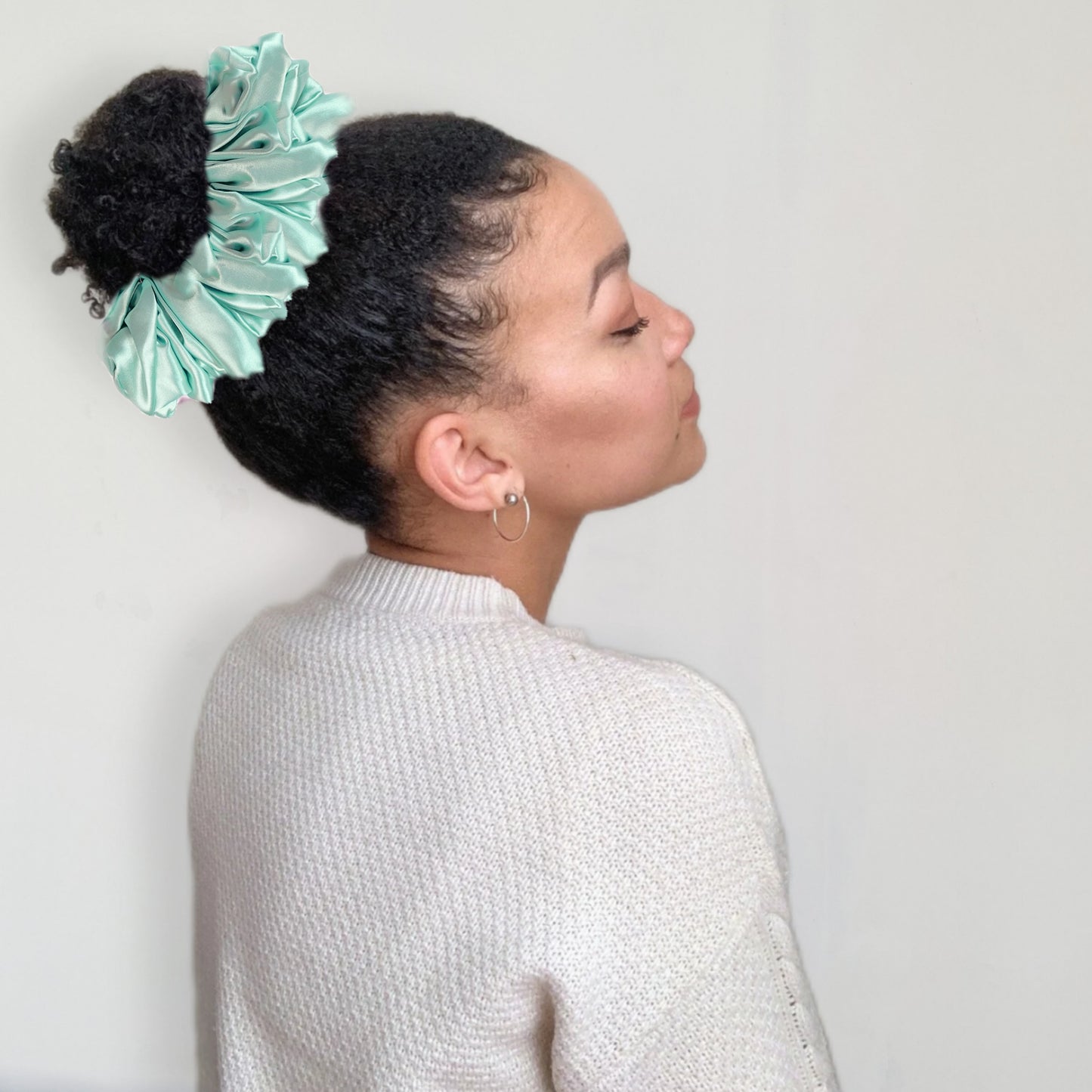 Mega Mint Scrunchie